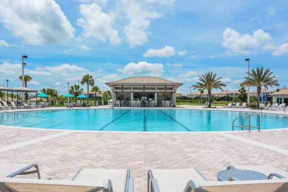 2BD Champions Gate Magical Near Disney (CG 1177)