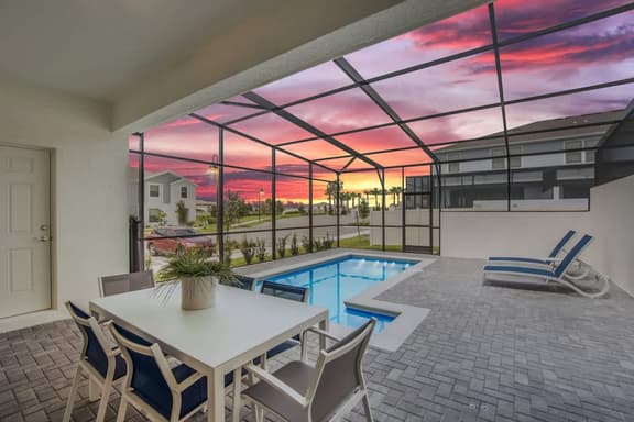 5BD Windsor Westside Near Parks (WW 2400)