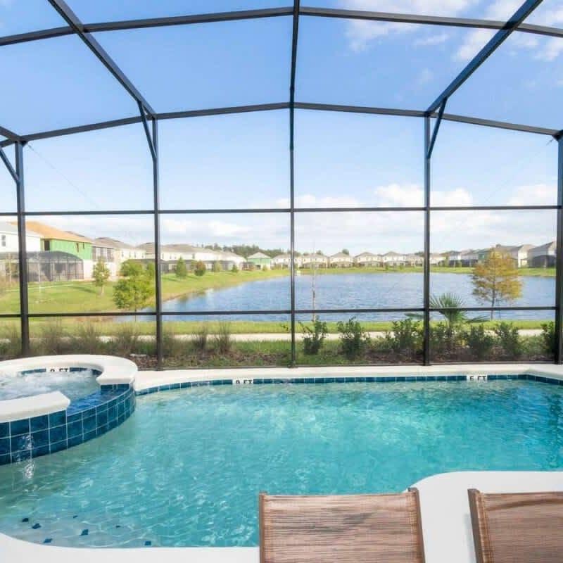 10BD Bella Vida Beautiful Home Near Parks (BV 303)